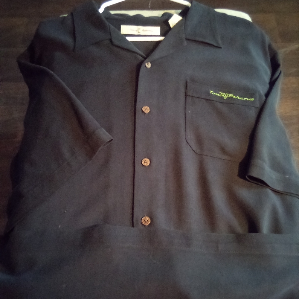 Tommy Bahama Button down Short Sleeve Shirt